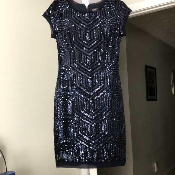 Never worn but tag not attached Vince Camuto dress - Picture 2 of 8